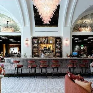 474726870 1767010507425647 1388965841944696832 N E1748366518278